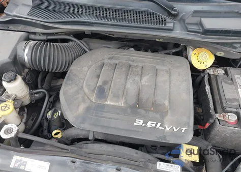 2014 Chrysler Town & Country Touring-L из США, поврежденный, VIN 2C4RC1CG0ER409657